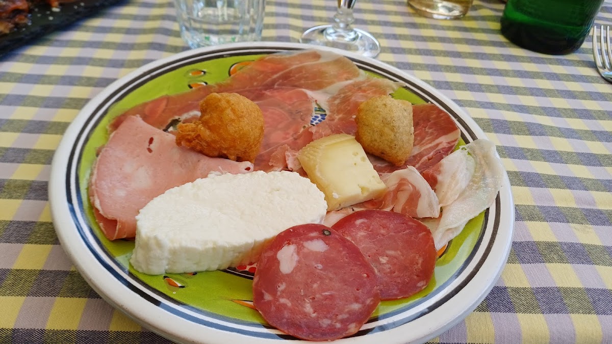 Oste Contadino-Pizzeria-Osteria Di Montagna--5